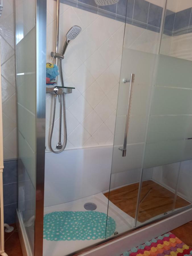 אורוסיי Appartamento In Zona Residenziale מראה חיצוני תמונה